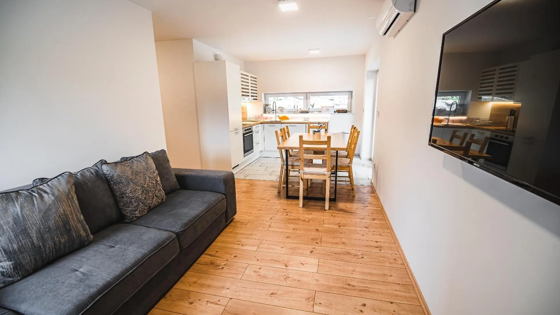 Apartments Rozalija بريدفور 0*,  سلوفينيا